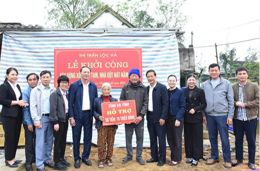 Khởi công 5 nhà ở cho hộ nghèo, hộ cận nghèo ở Thạch Hà