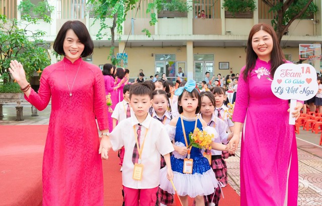 Nghị quyết số 71/NQ-TW: Nâng phụ cấp ưu đãi nghề cho giáo viên