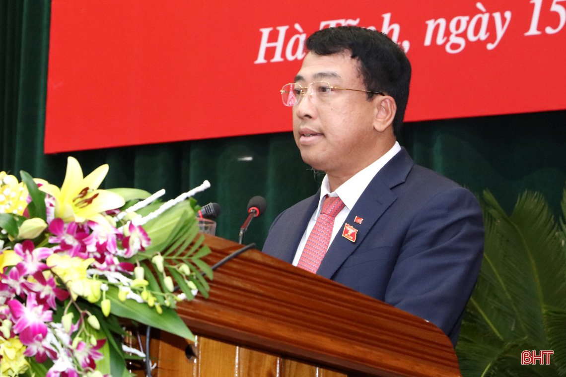 Giám đốc Sở Kế hoạch và Đầu tư Hà Tĩnh đăng đàn trả lời chất vấn