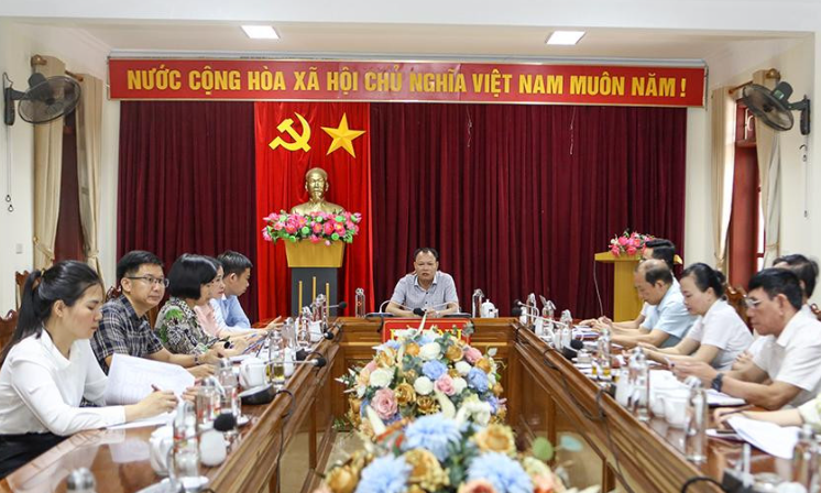 Huy động mọi nguồn lực, chung tay giúp đỡ người nghèo
