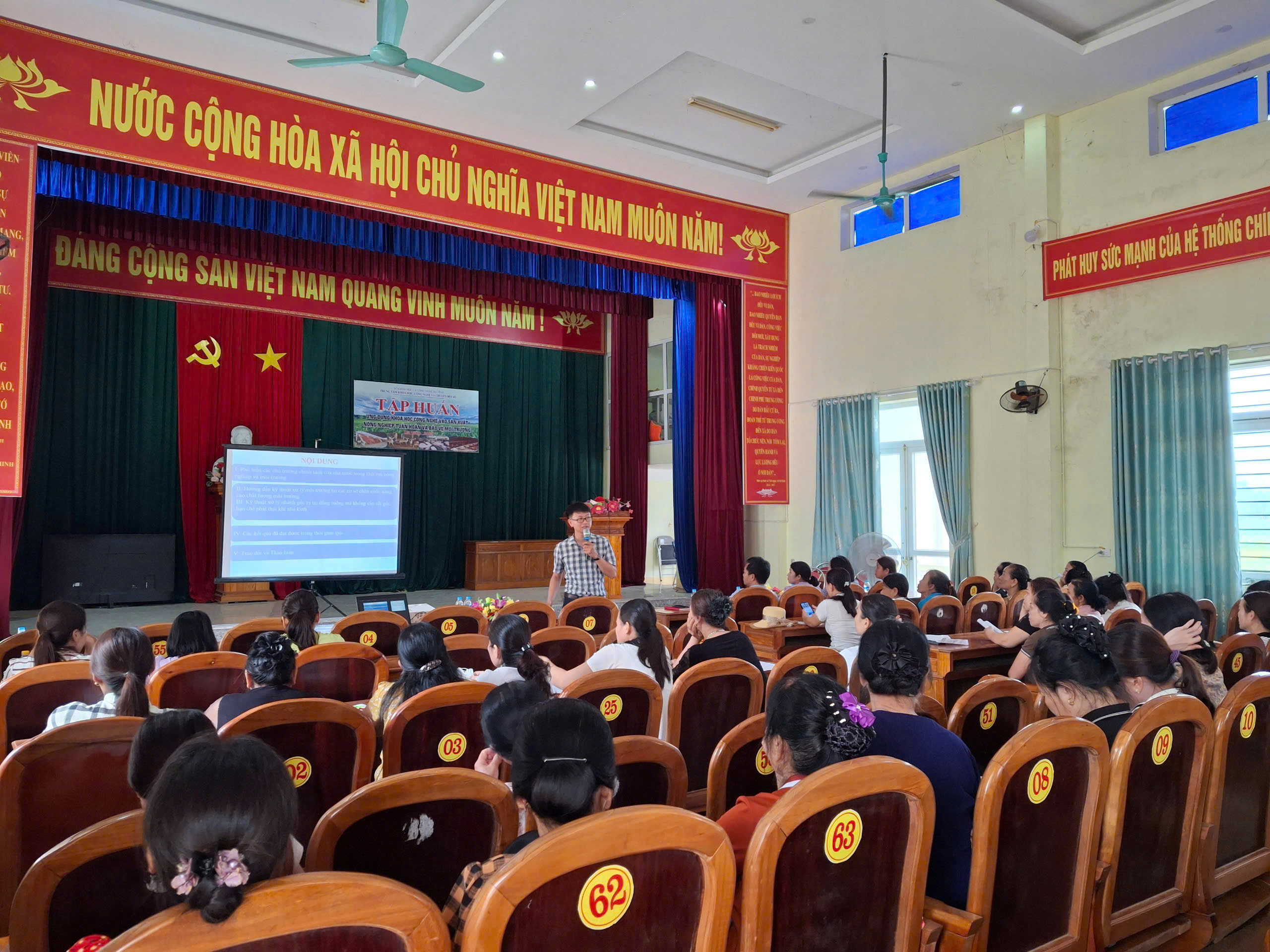 Chương trình tập huấn ứng dụng khoa học công nghệ tại Hương Sơn