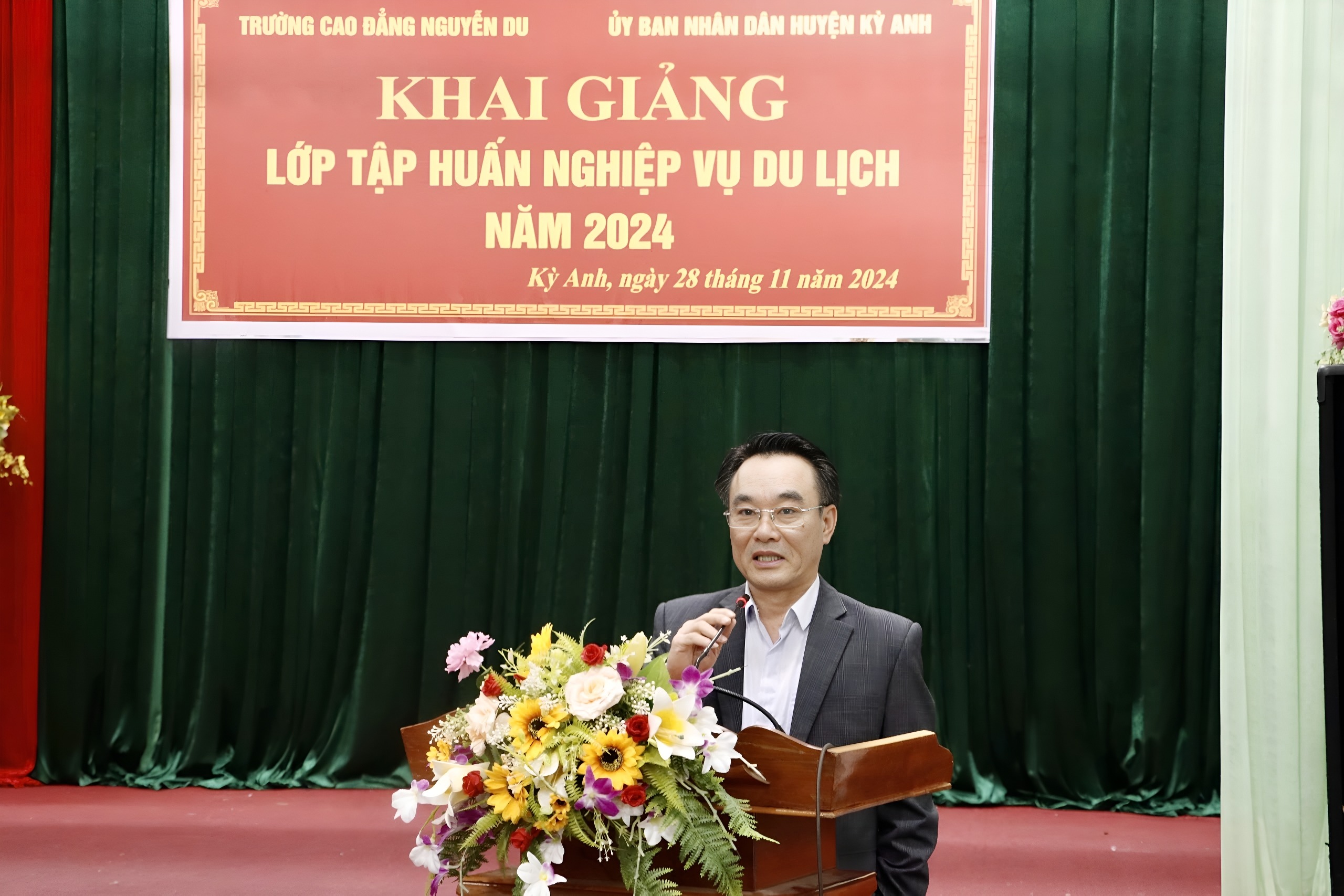 Tập huấn nâng cao chất lượng dịch vụ du lịch trên địa bàn huyện Kỳ Anh
