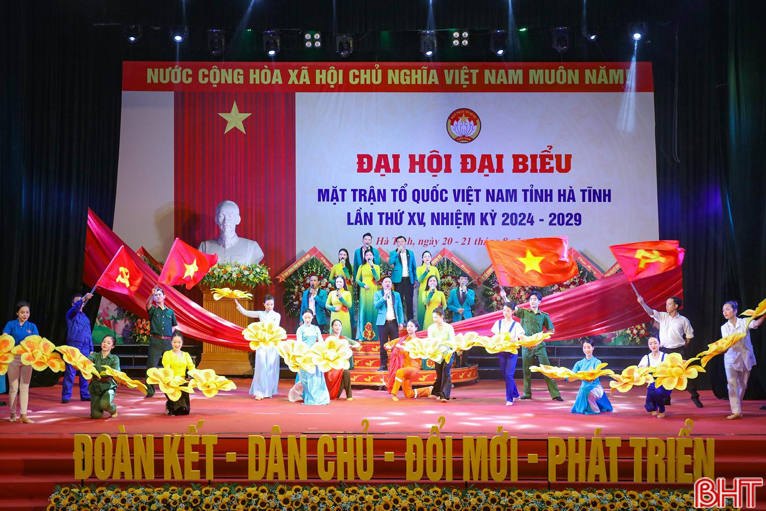 Khai mạc trọng thể Đại hội Đại biểu MTTQ tỉnh Hà Tĩnh nhiệm kỳ 2024-2029