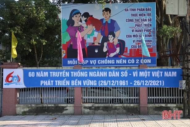 Ngành Dân số Hà Tĩnh linh hoạt triển khai các hoạt động hướng đến 60 năm ngày truyền thống