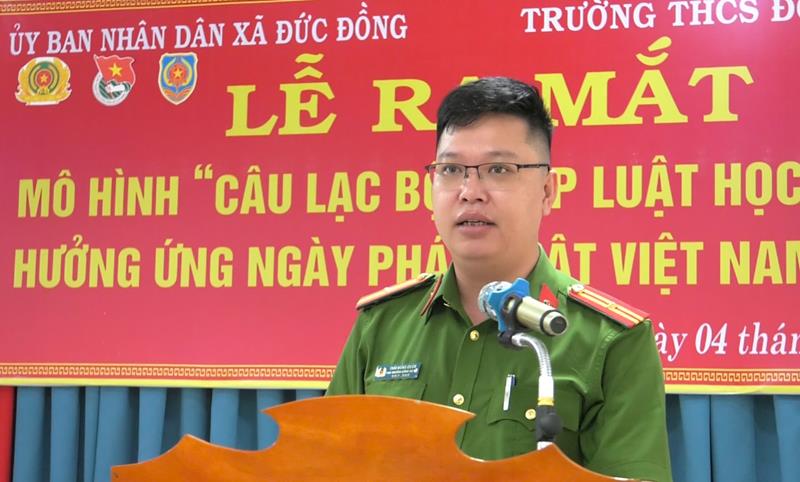 Ra mắt “CLB pháp luật học đường” tại xã Đức Đồng
