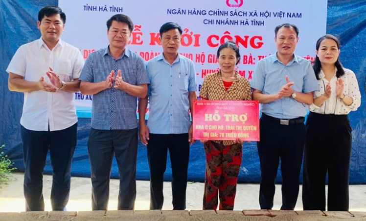 Cẩm Xuyên: Khởi công xây dựng nhà ở cho người nghèo