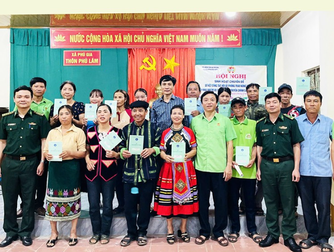 Hương Khê: Lan tỏa chính sách BHXH đến đồng bào dân tộc thiểu số