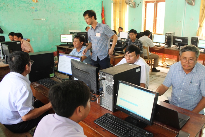 Kiểm tra năng lực ứng dụng CNTT của cán bộ cơ sở