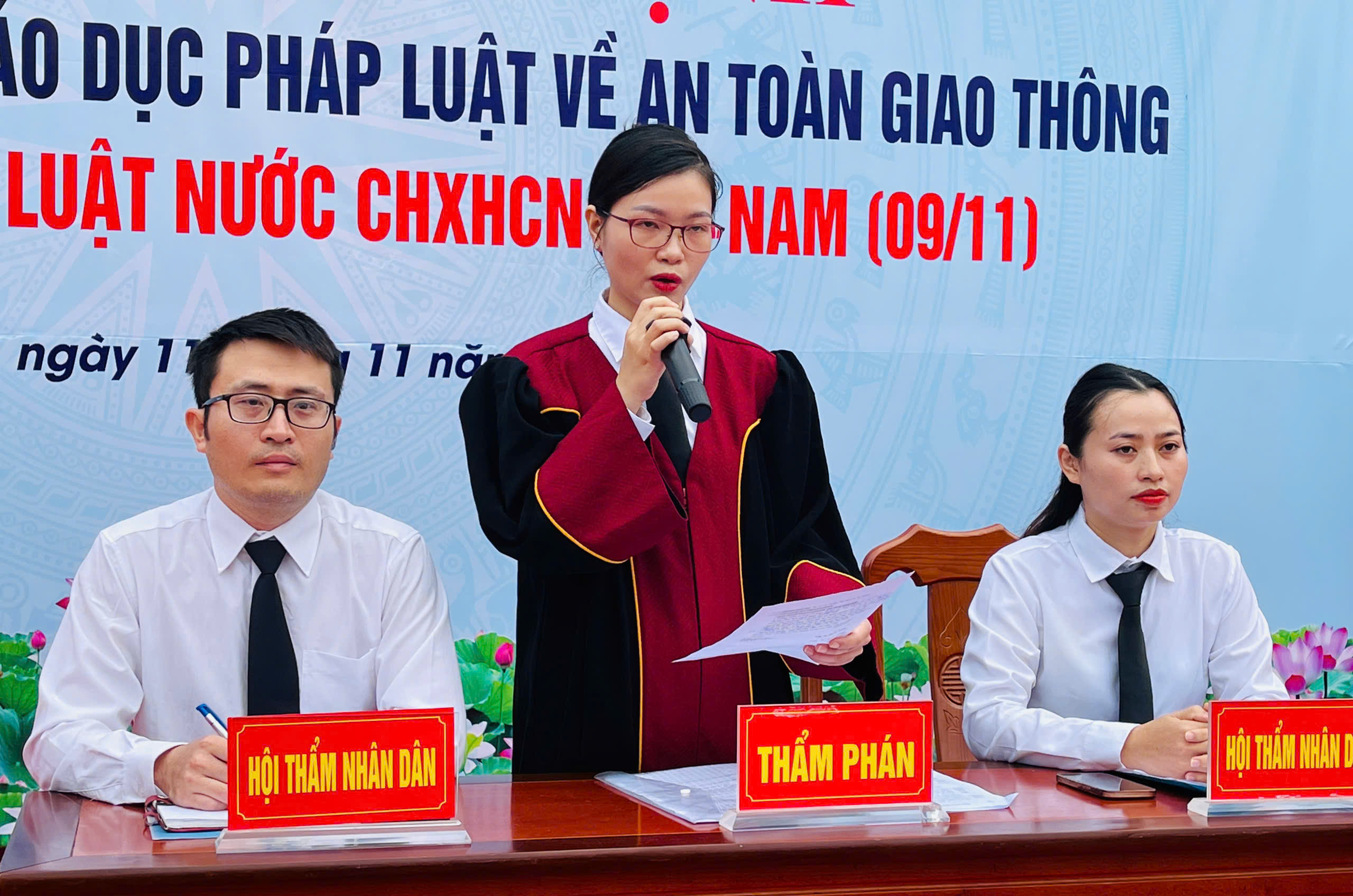 Phiên tòa giả định tuyên truyền pháp luật về an toàn giao thông