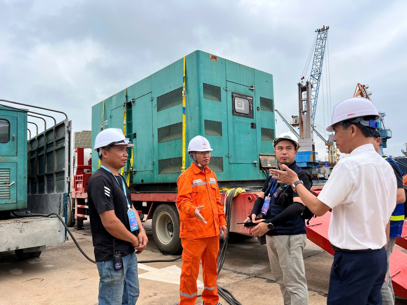 Điện lực Kỳ Anh (PC Hà Tĩnh) bảo đảm cấp điện an toàn, liên tục cho Lễ khánh thành Bến số 3 Cảng quốc tế Lào - Việt Nam