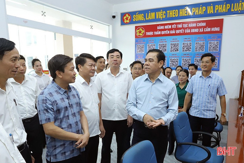  Linh hoạt thực hiện tiếp nhận, điều động cán bộ, công chức cấp xã