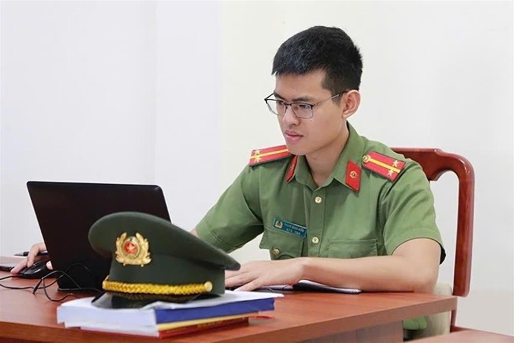Trung úy Phạm Minh Hiếu - người chiến sĩ đam mê nghiên cứu khoa học