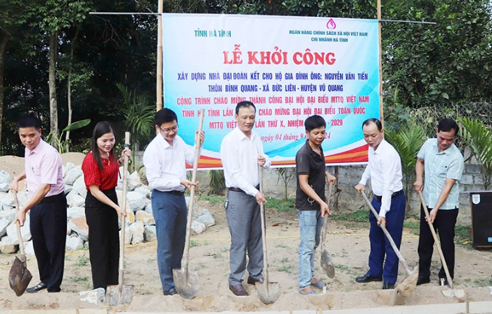 Vũ Quang: Nhiều nguồn hỗ trợ đến với người nghèo