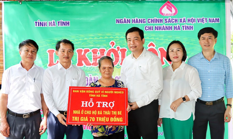 Đức Thọ: Khởi công xây dựng nhà ở cho hộ nghèo