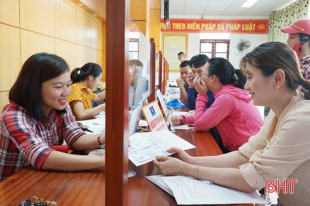 Người dân hài lòng khi giải quyết thủ tục BHXH tại trung tâm hành chính công