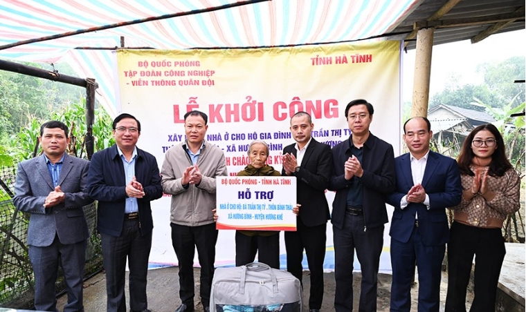 Khởi công xây dựng nhà ở cho hộ nghèo trên địa bàn huyện Hương Khê