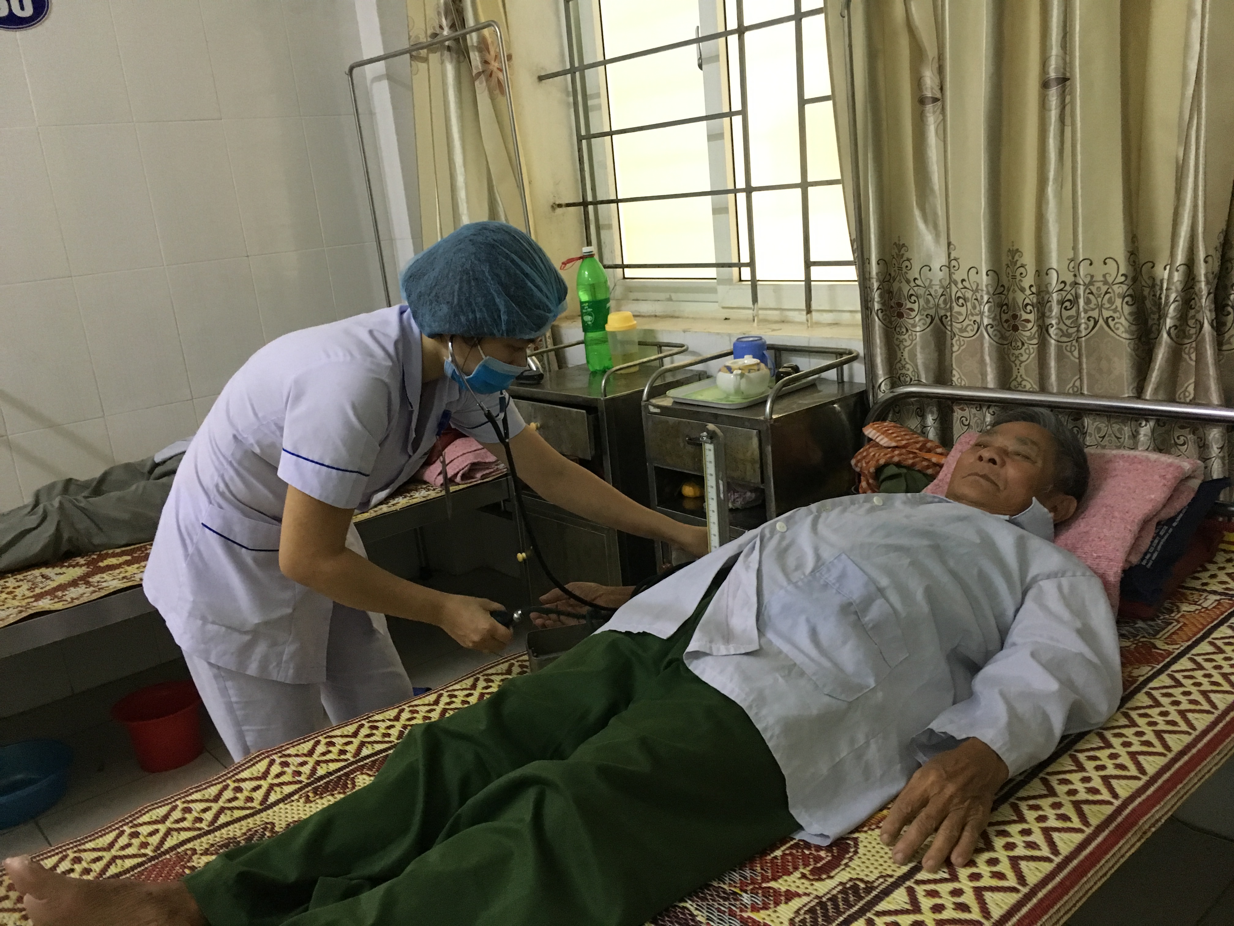 Biến chứng nghiêm trọng khi người bệnh tiểu đường hút thuốc lá