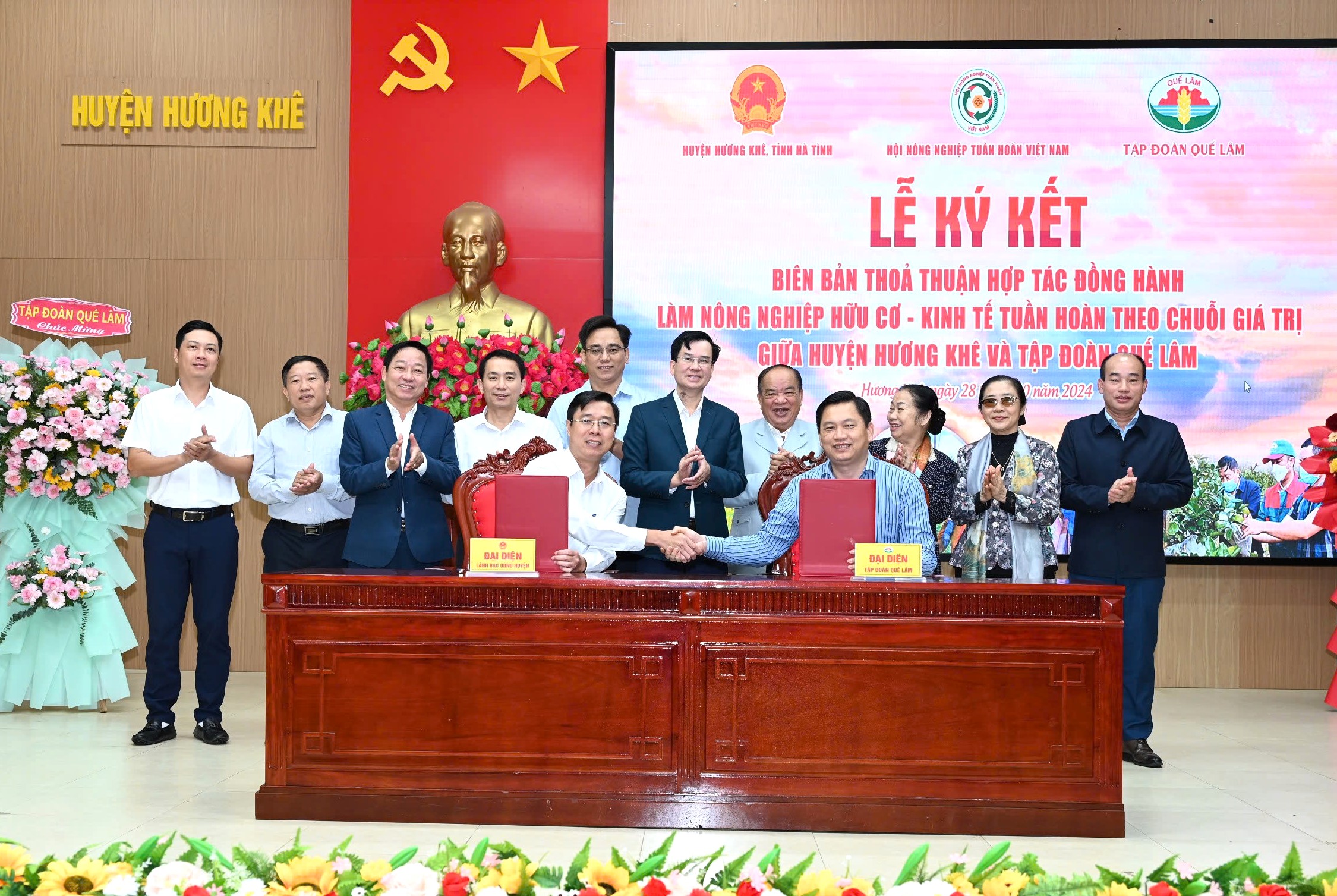 Hương Khê ký kết hợp tác sản xuất nông nghiệp hữu cơ với Công ty CP Tập đoàn Quế Lâm